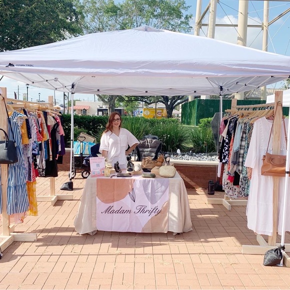 Meet your posher! - Picture 5 of 5